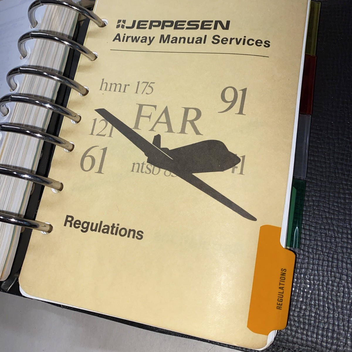 JEPPESEN AIRWAY MANUAL Pilot Leather Binder Book Maps Charts