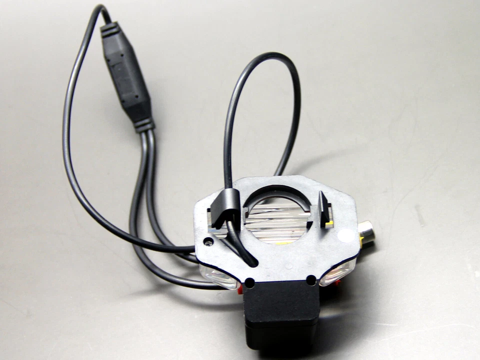 Car Rear-View Backup Camera For Toyota Wish 2005 2006 2007 2008 2009 2010 2011 - Image 4 of 4