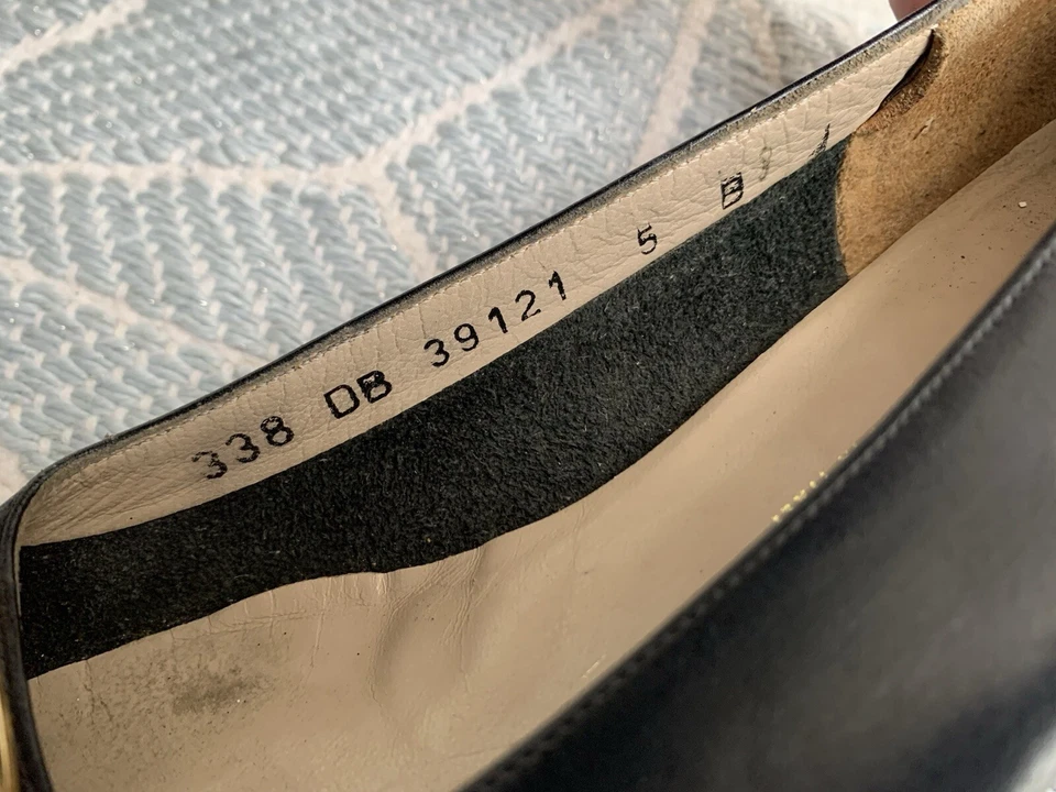 SALVATORE FERRAGAMO Vera Heels Pumps Size 7 .5 B US Crocco Black Made In Italy - Image 2 of 4