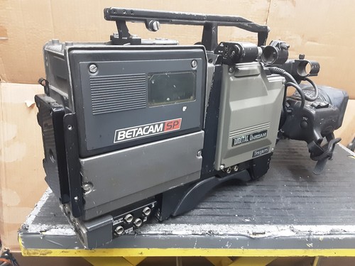Ikegami - HL59, Sony BVV-5 - Foto 4 di 8