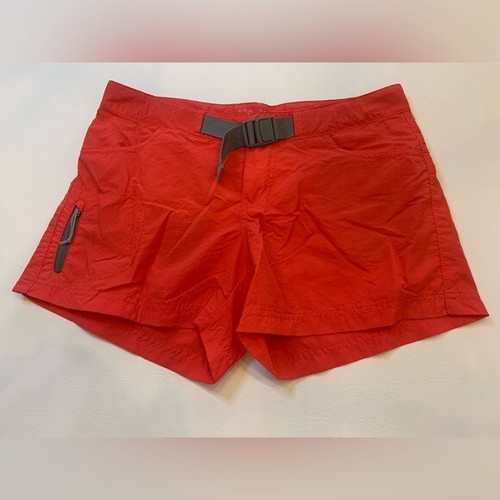 Columbia Omni shade burnt orange shorts, women’s size 4, adjustable belt