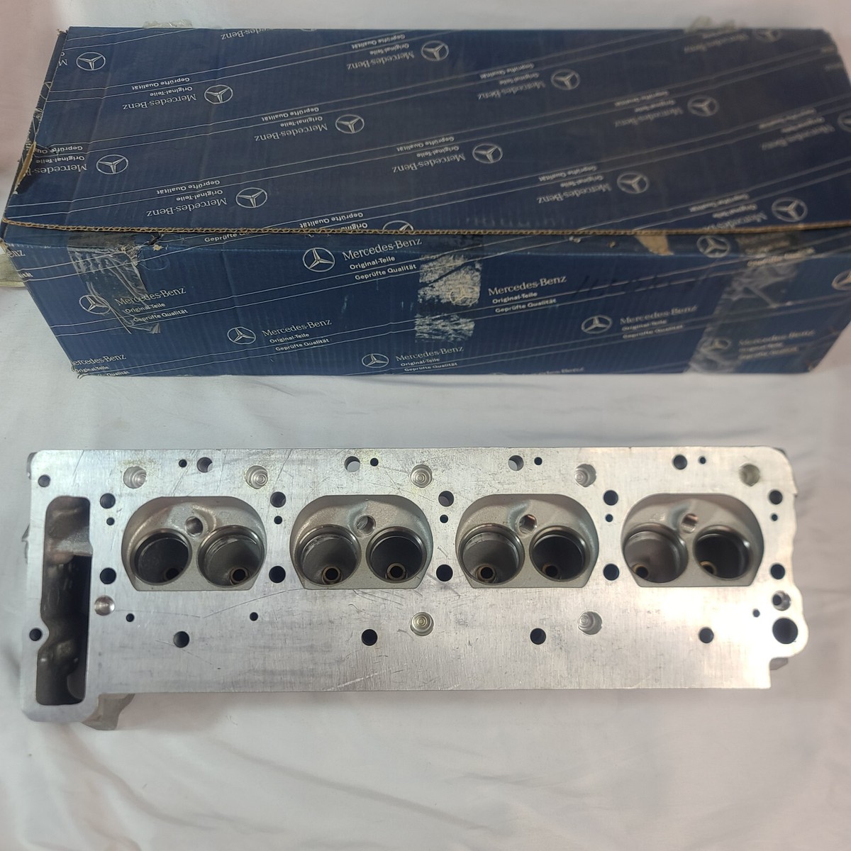 Genuine Mercedes Cylinder Head New NOS M117 W126 500SE 500SEL