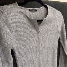 Zara Grey Ribbed Long Sleeve Bodysuit With Button Detail Size Small
