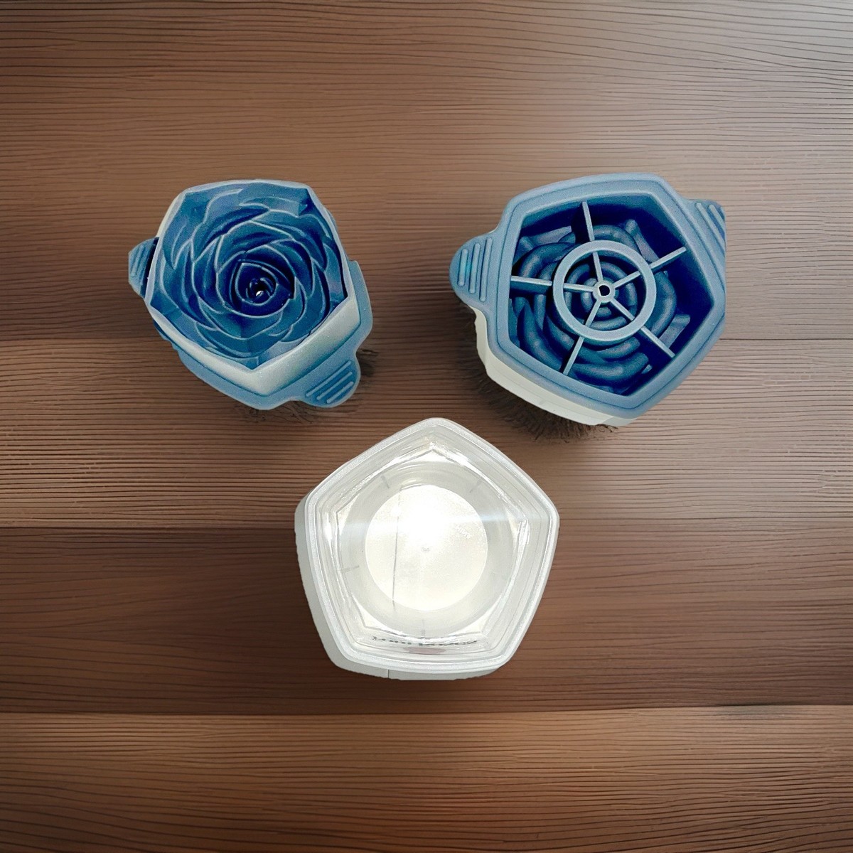 Four Roses Kentucky Bourbon Silicone Rose Shape Ice Molds (Set Of 2) - NEW View 4