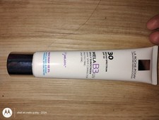 La Roche-Posay Mela B3 UV Daily Sunscreen SPF 30 Dark Spot Corrector w/ Melasyl