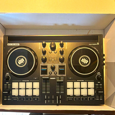 Reloop Buddy 2-Deck-Controller 2-Kanal 8 Pads Soundkarte USB RCA schwarz