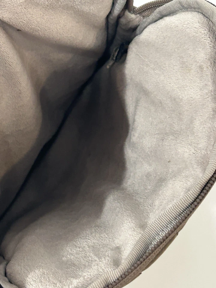 MARC BY MARC JACOBS iPad Case Brown 8” X 10.5” Quilted Nylon In Excellent - Image 3 of 4