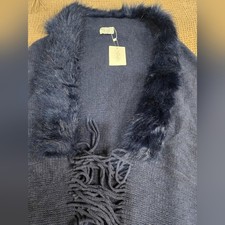 NWT Elegant Purple Cape with Faux Fur Trim