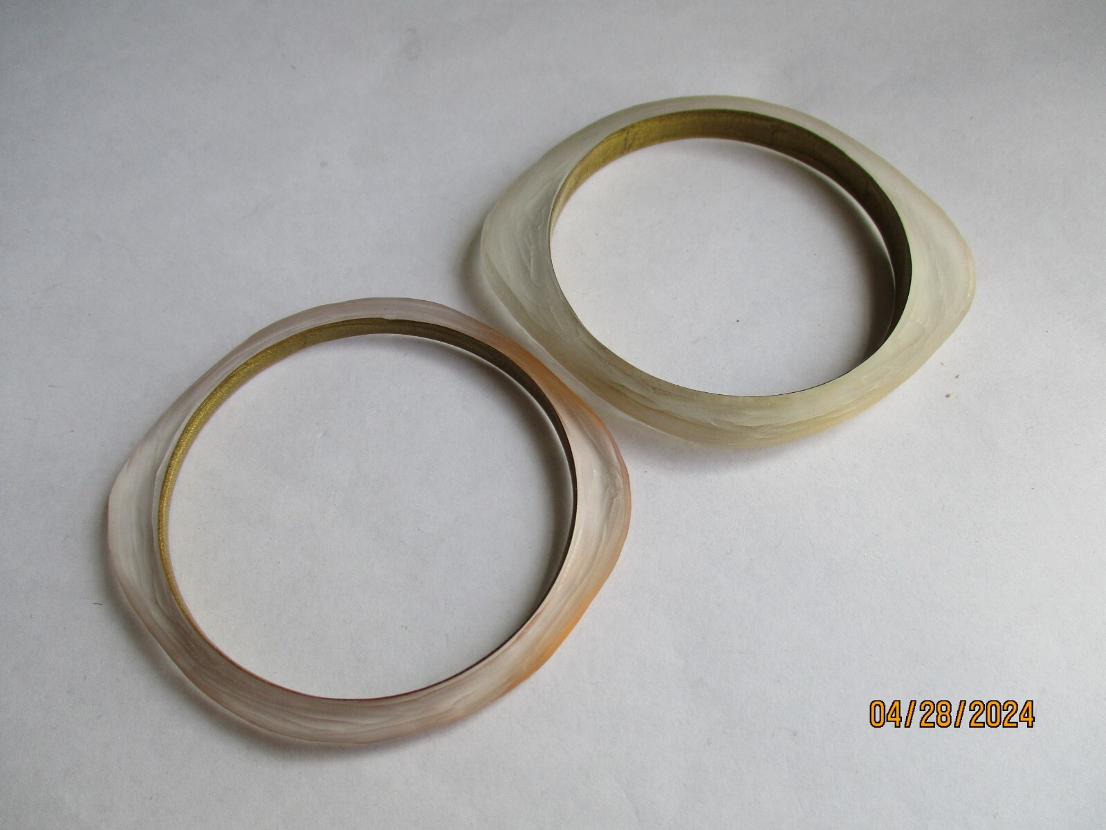 2 Stackable Carved Lucite Bangle Bracelets, 7.5 i… - image 3