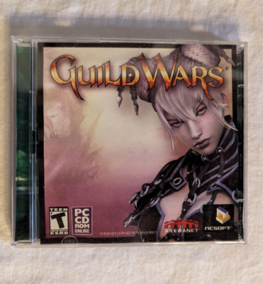2005 GUILD WARS : PC Game CD-ROM 2 Disc Set Very Rare, MINT Discs