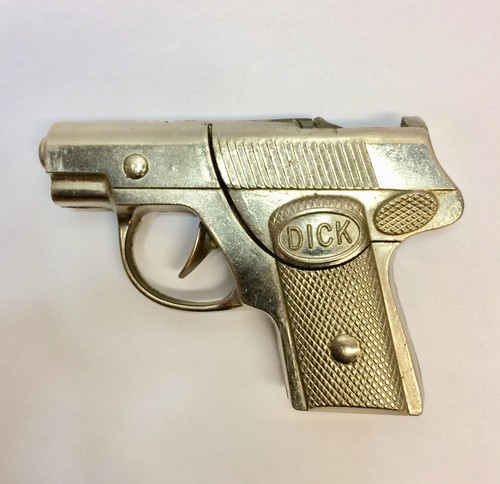 vintage 1950s toy pistol  dick tracy  metal cap gun