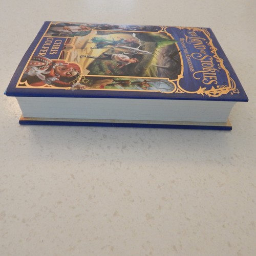 The Land of Stories: Beyond the Kingdoms by Chris Colfer 1st Ed/1st Pr/LN/HD/DJ - Bild 10 von 11