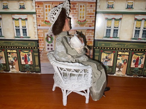 Byers Choice The Carolers Victorian Woman w/Baby In Wicker Chair Green Dress - Picture 5 of 8