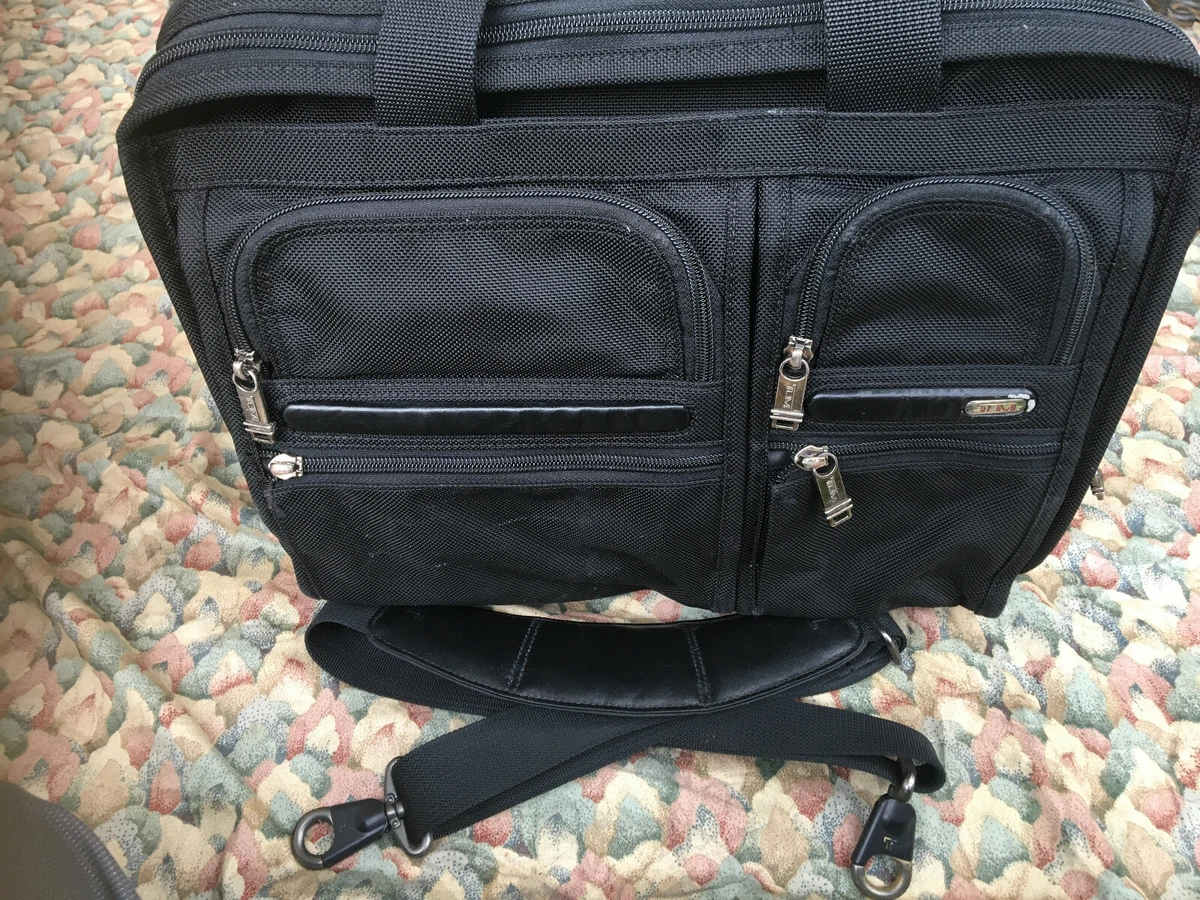 TUMI T-Pass® Expandable Laptop Brief【新品】