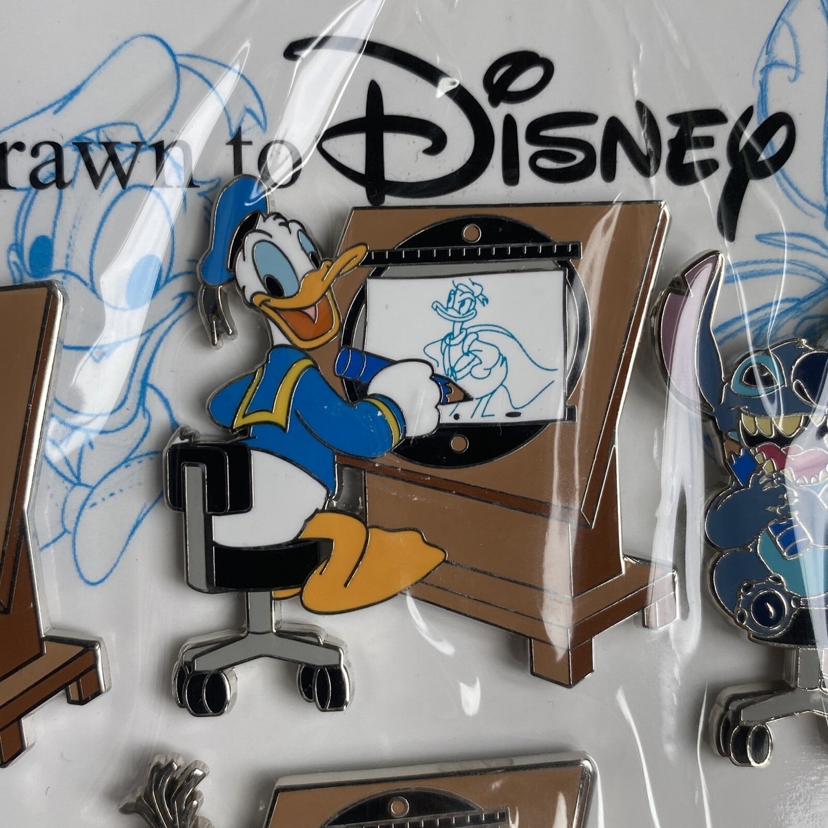 Drawn to Disney 2015 DISNEYLAND PASSHOLDER 6 Pin Set Stitch Olaf