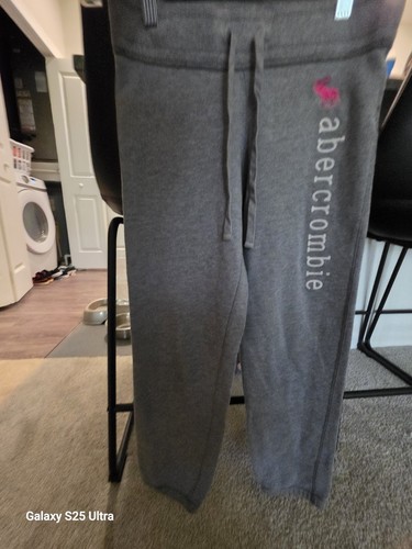 Abercrombie & Fitch Girls Grey And Pink Sweatpants In Size M - Picture 5 of 5