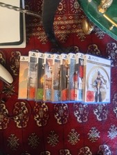 ps5 spiele 9 stück absolut neuwertig...hülle von tlou 1 beschädigt!!!