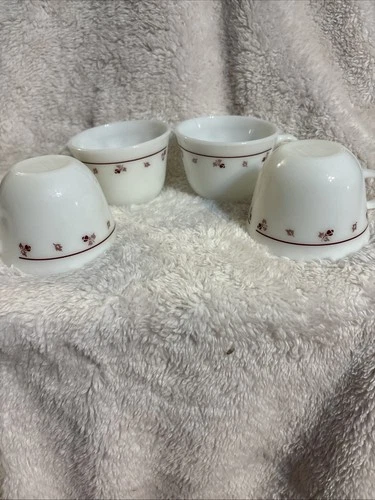 Vintage Set of 4 Corning Burgundy Rose 8oz Coffee Tea Cups Made in USA