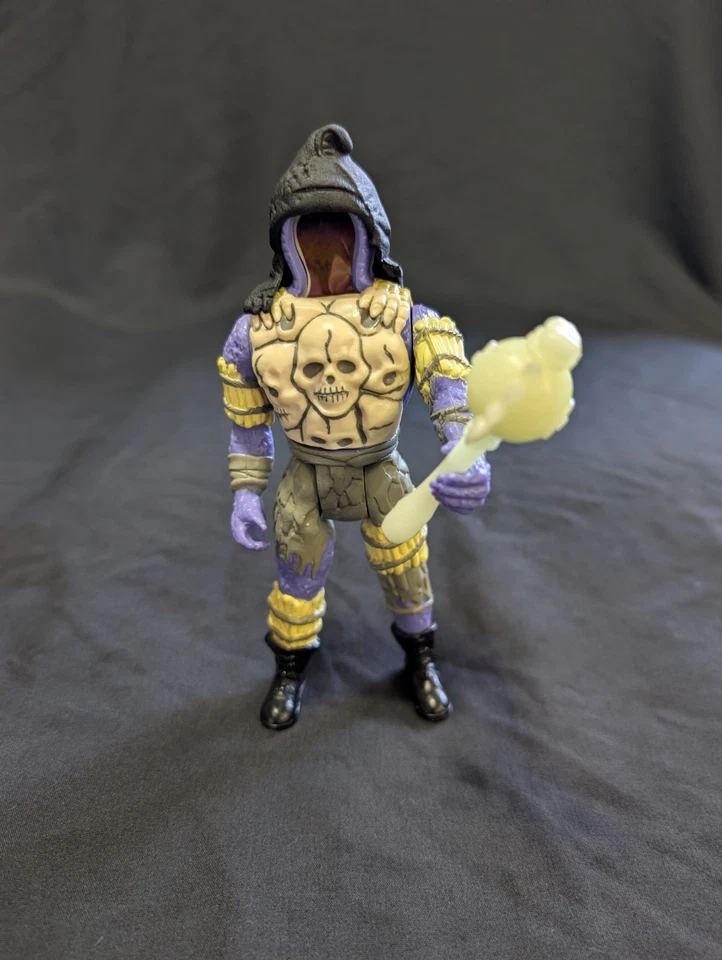 Calavera Tonka Super Naturals de colección líder malvado completa excepto escudo excelente  Foto 4 de 4