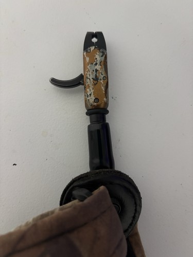 Vintage Tru Fire Release Advantage Timber Camo Archery Bow Release - Picture 3 of 6