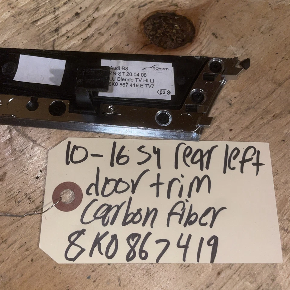 Guarnição de porta traseira esquerda Audi S4 2010-2016 fibra de carbono - Imagem 4 de 4