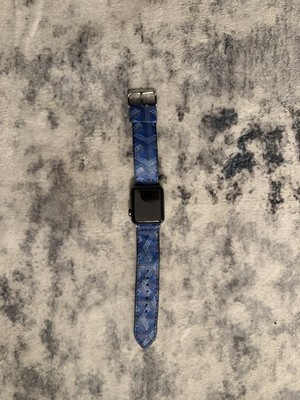 Apple Watch. Series 3   38MM Space Gray. Working. Good. Apple Smart Watch
