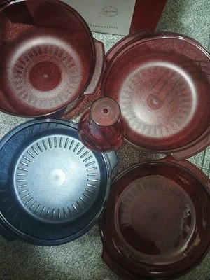 Tupperware 5 Piece Microwave Stack Cooker Cranberry Red/Blue3 Qt W/Bundt insert