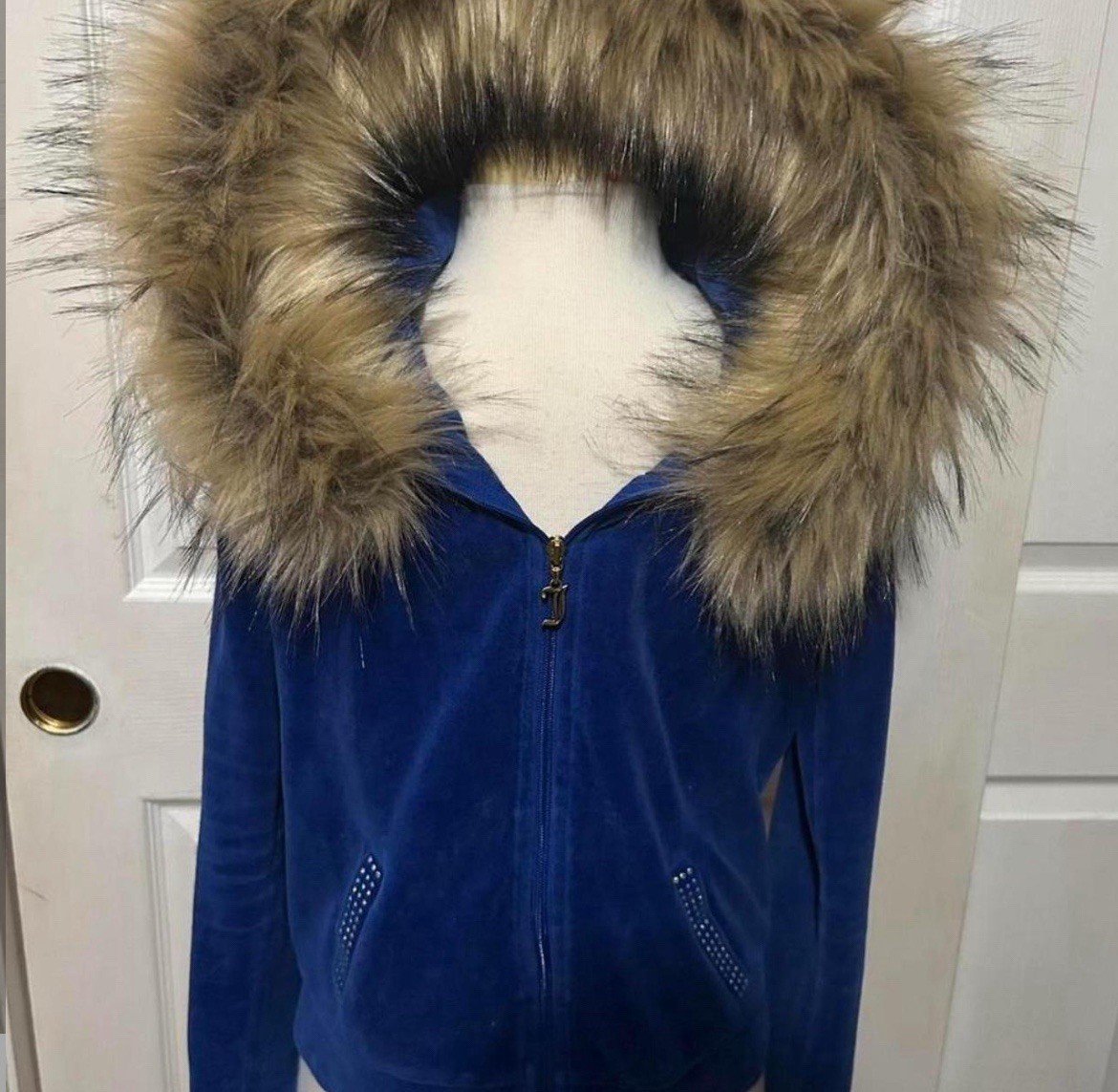 Juicy couture Blue velour zip up hoodie with faux fur hood | eBay