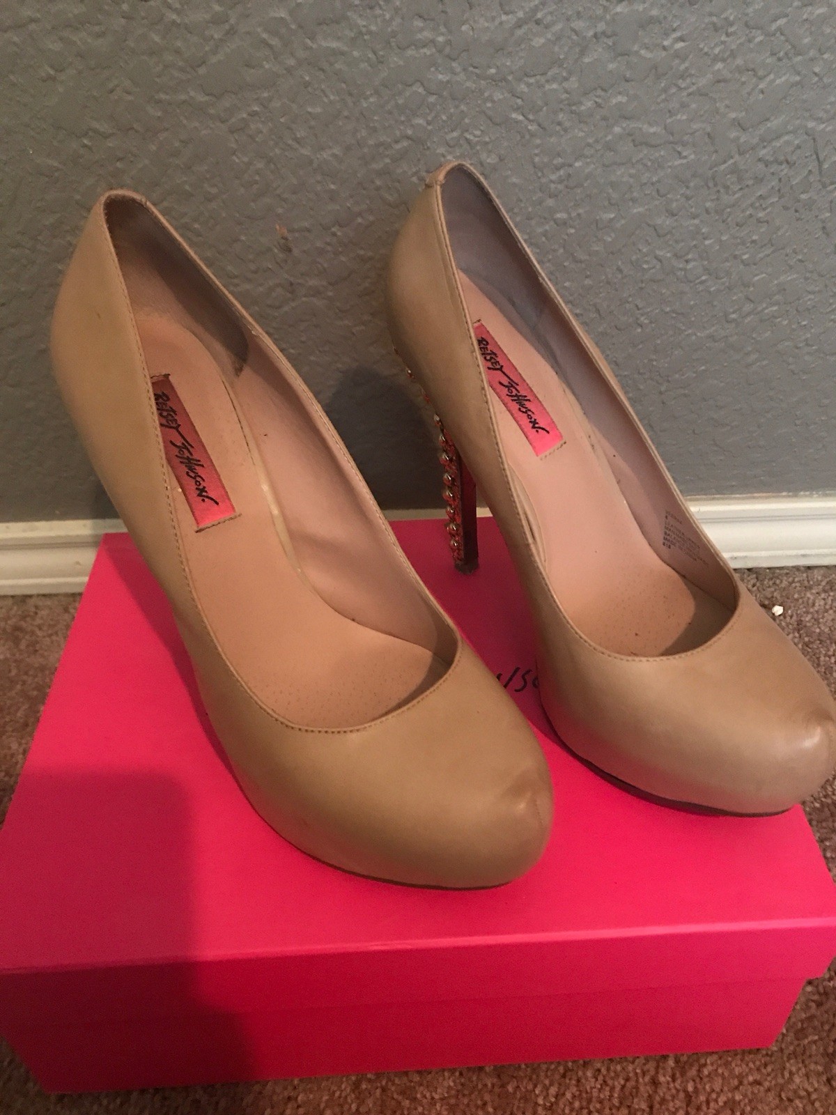 Betsey johnson johnson johnson shoes 8 with spikes 2f80f7 Betsey johnson johnson johnson shoes 8 with spikes 2f80f7