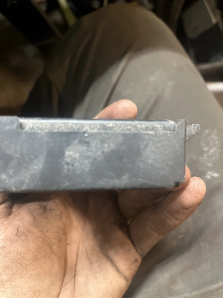 Hyundai Genesis 2009-2012 cupé módulo TPMS sensor de presión de neumáticos OEM 09-12 Foto 4 de 4