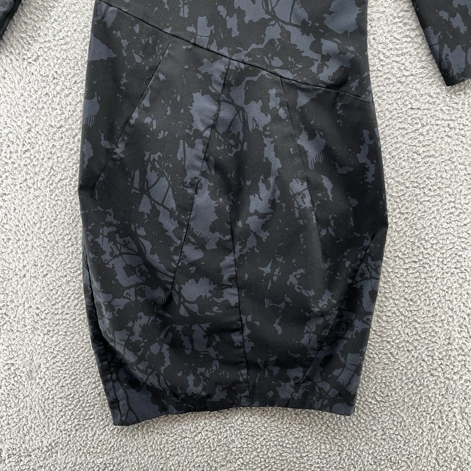 Vestido Porto San Francisco Pequeño Negro Gris Estampado Arte Dobladillo Globo Funda Midi Foto 3 de 4