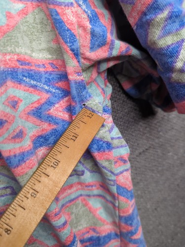 Vintage Rare Gotcha Skating 80s 90s Geometric Colorful AOP T Shirt Size Large - Picture 15 of 16