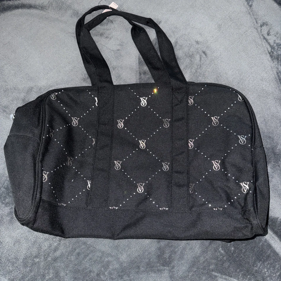 NUEVO CON ETIQUETAS Victoria's Secret VS Logo Grande Fin de semana Negro Acolchado Bolso de Lona con Cremallera Foto 2 de 4