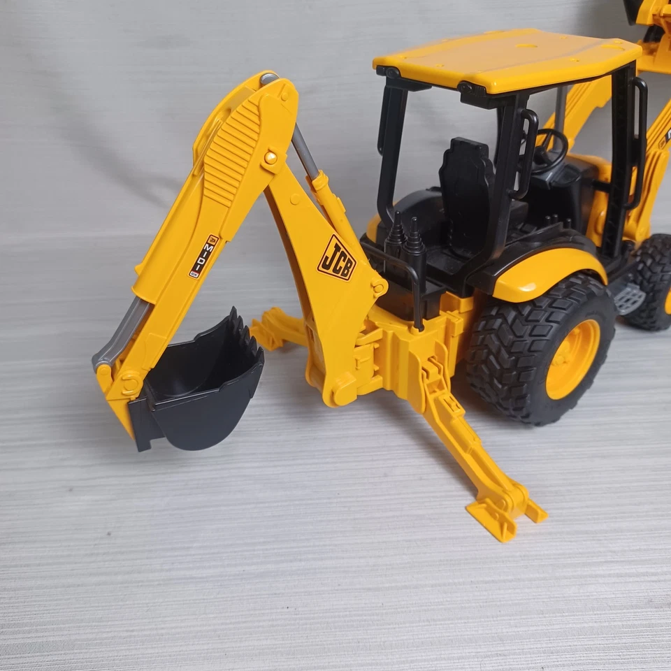 Bruder Toys JCB MIDI CX Backhoe Loader - Image 3 of 4
