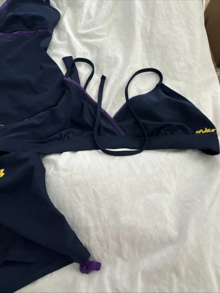 Conjunto de bikini Under Armour de 3 piezas con camisa para mujer talla mediana púrpura traje de baño Foto 2 de 4