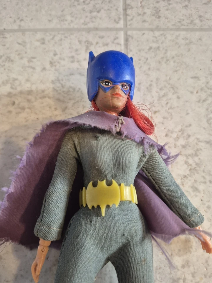Figura de acción vintage Mego Batgirl original Batman Series WGSH 8" Foto 2 de 4