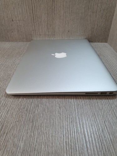 A1466 Apple MacBook Air 13" i5 @ 1.6GHz 8GB 250GB SSD Early 2015 Grade C ED0910 - Picture 7 of 10