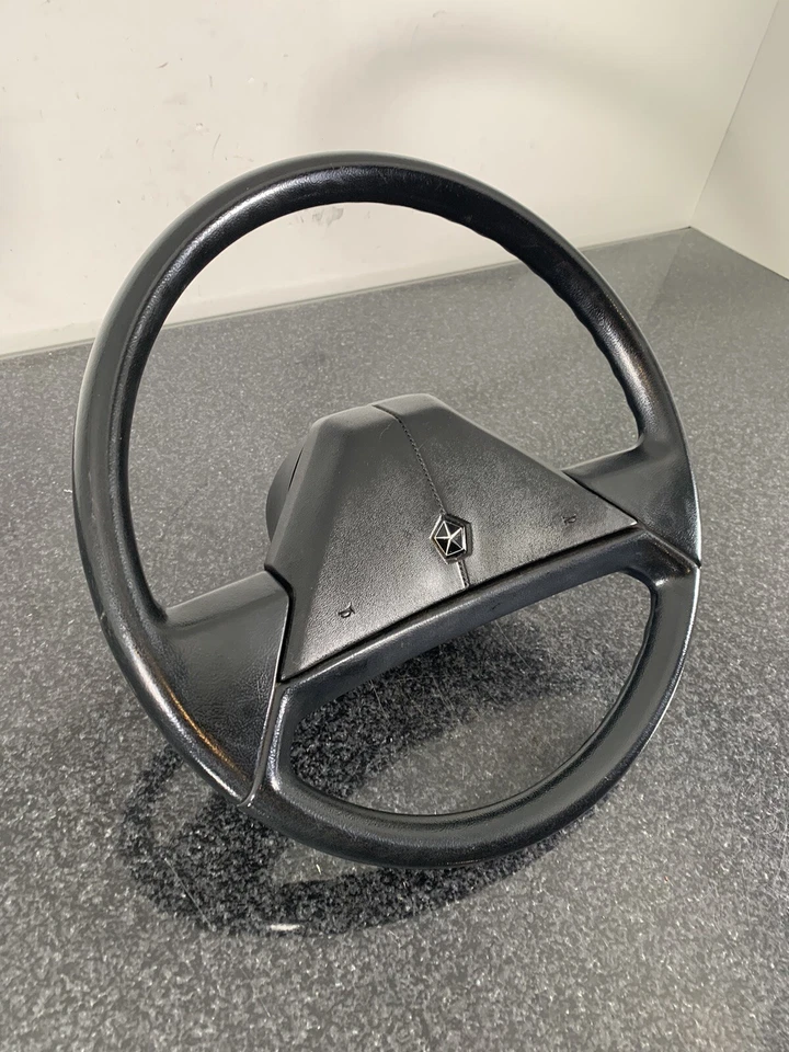 Dodge D100 D150 W150 D350 1981 1983 1985 1987 87 88 89 volante ramcharger Foto 2 de 4