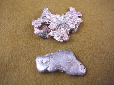 R602-10) 2 pieces Copper solid nuggets nugget element Cu metal MI state specimen