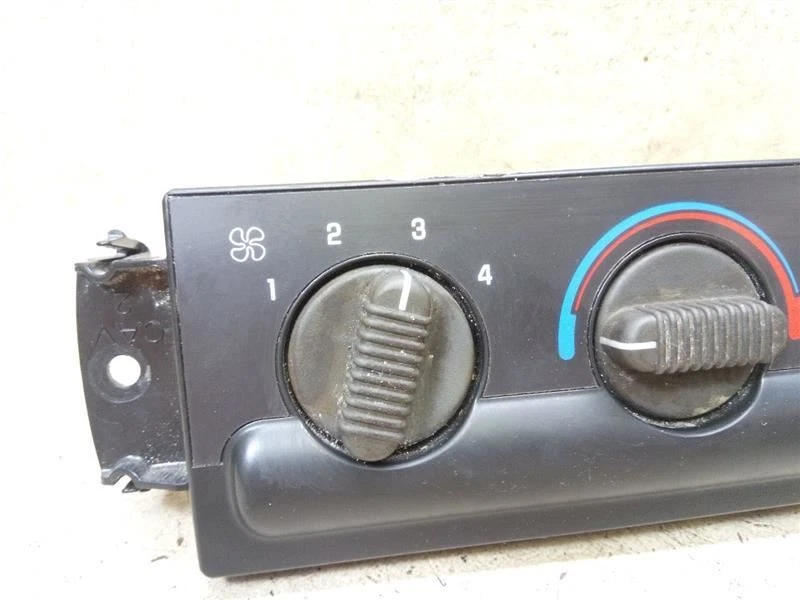 温度气候控制 适合 99-04 雪佛兰 S10 GMC S15 SONOMA d81-199751 — 第 2/4 张图片