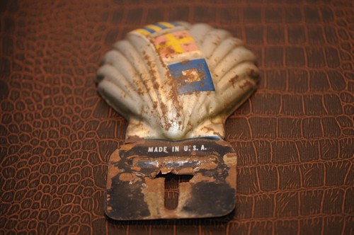 Vintage Early Shell Motor Oil License Plate Topper Car Accessory Hot Rod Badge.. - Picture 12 of 12