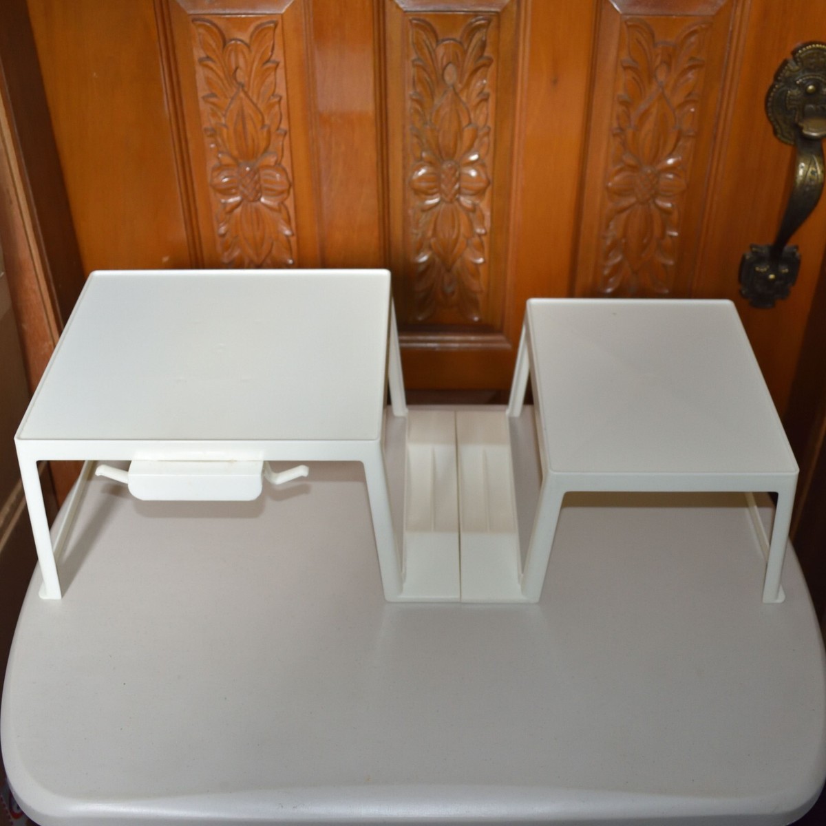 Vintage Rubbermaid 1970 Dinnerware Rack Plate Cup Cabinet