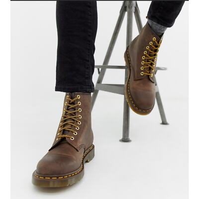 靴 Dr. Martens 1460 Pascal Crazy Horse Dr. Martens 1460 Crazy Horse Leather Lace Up Boot - FREE