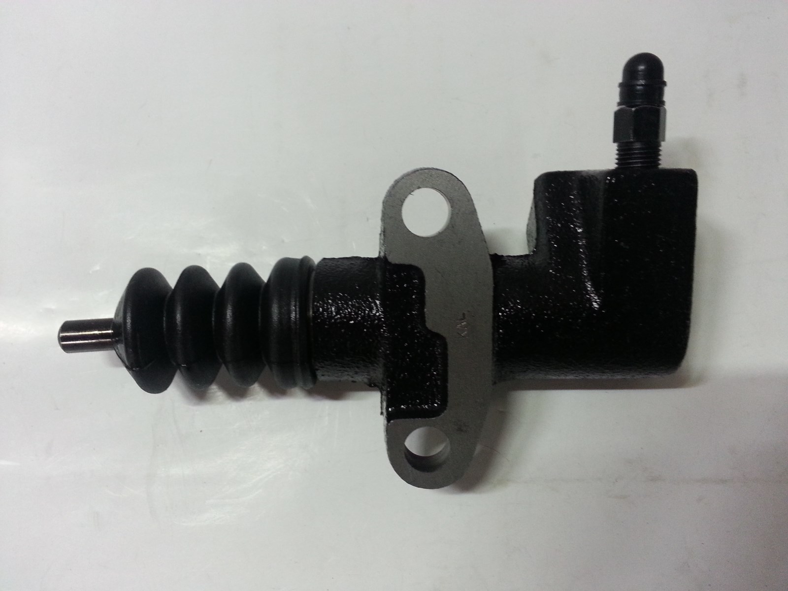 GENUINE CLUTCH RELEASE CYLINDER FOR SSANGYONG MUSSO KORANDO 9405