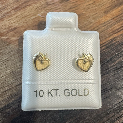 10K Yellow Gold Heart / unicorn Stud Earrings for girls