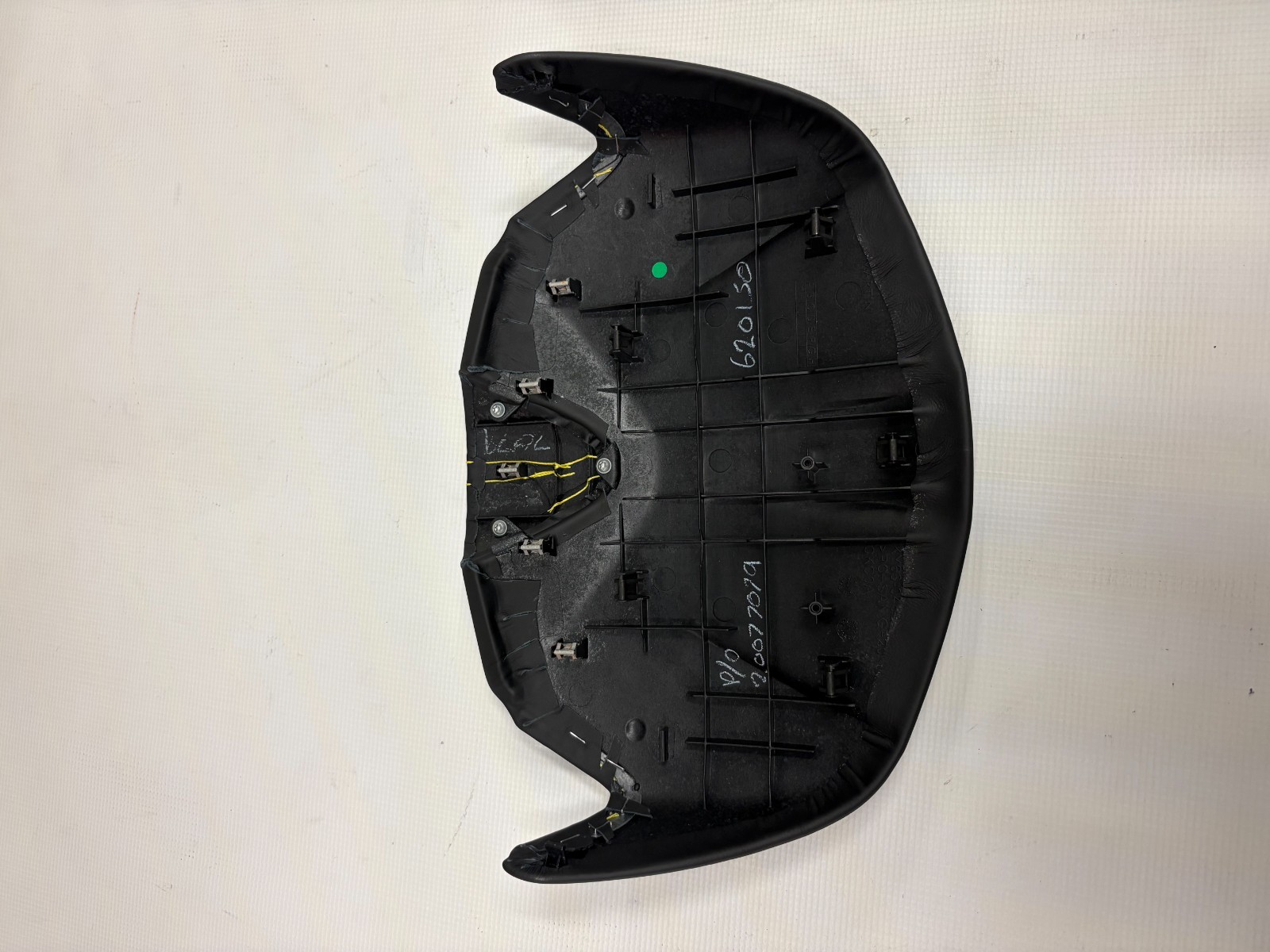 Aston Martin IP CLS BZL TP TR - KY63-045A02A-AW