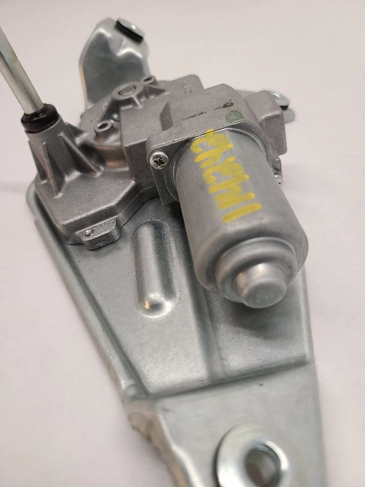  2017 2018 2019 2020 2021 2022 HONDA CR-V Rear Wiper Motor  - Image 4 of 4