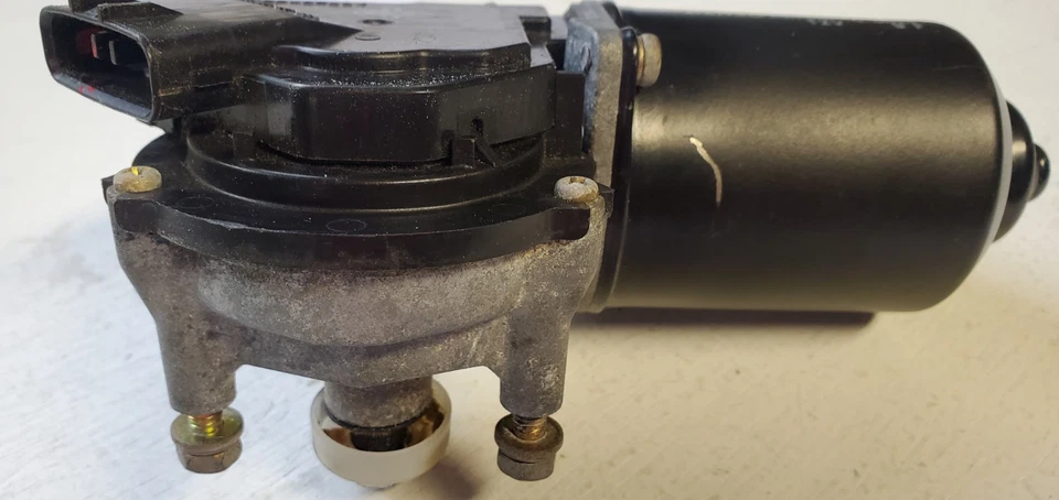 05-13 Chevrolet C6 CORVETTE Windshield WIPER MOTOR 15147565 - Image 4 of 4