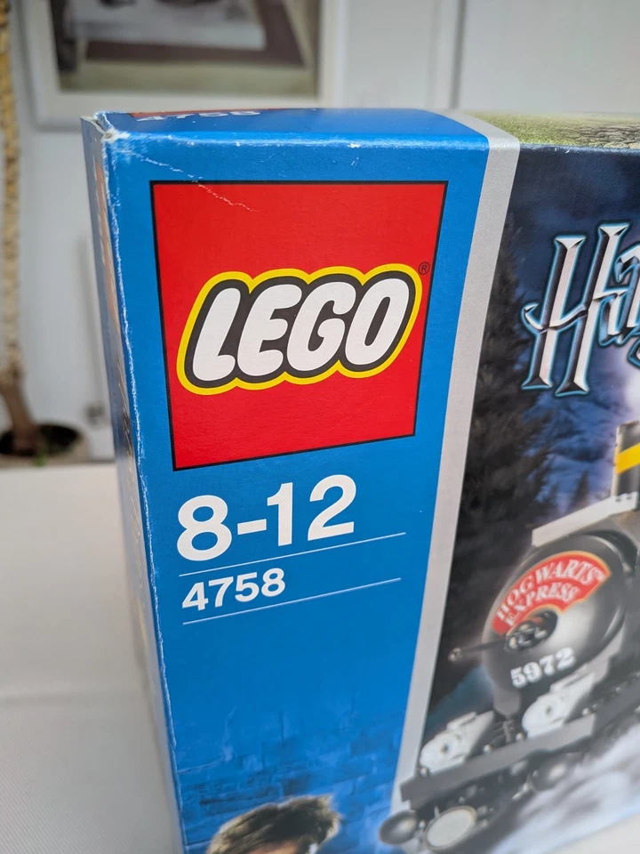 LEGO Harry Potter 4758 Hogwarts Express, photo 3 of 5
