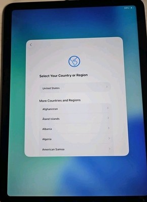 Apple iPad Air (4th Generation) A2324 64 GB 10.9 in. Only 